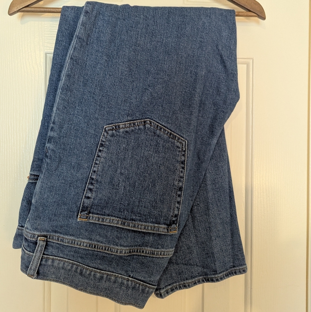 GAP Cheeky Straight High Rise Blue Jeans
